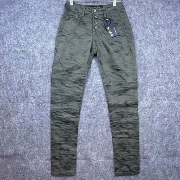 Bevy Jeans Womens 24 Camo Komando Pants Stretch Jegging Button Fly Streetwear - Picture 1 of 7
